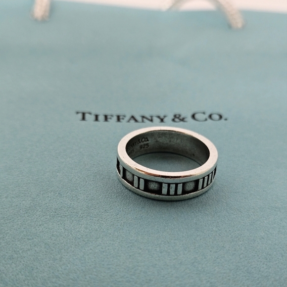 Tiffany & Co. 1995 Atlas Ring In Sterling Silver Size 7 - Picture 6 of 9